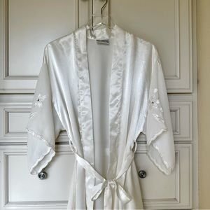 VAL MODE Lingerie Women's Cream Kimono Lounge Robe Swim Coverup Size Small